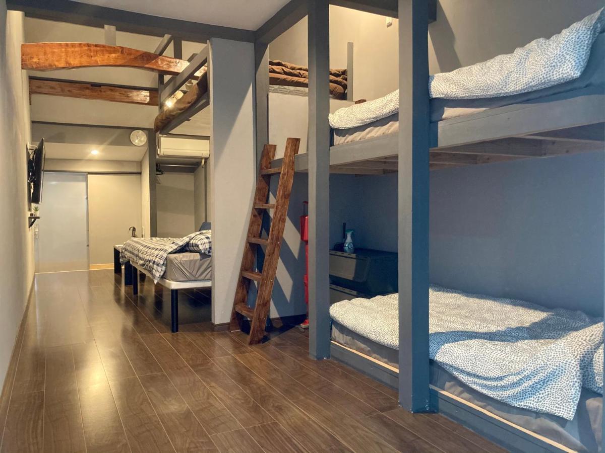 Family Room Okinawa Naha Bagian luar foto